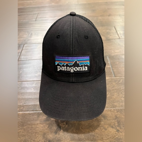 Patagonia Other - Patagonia Mens Black Patch Adjustable Snapback Trucker Hat Baseball Cap